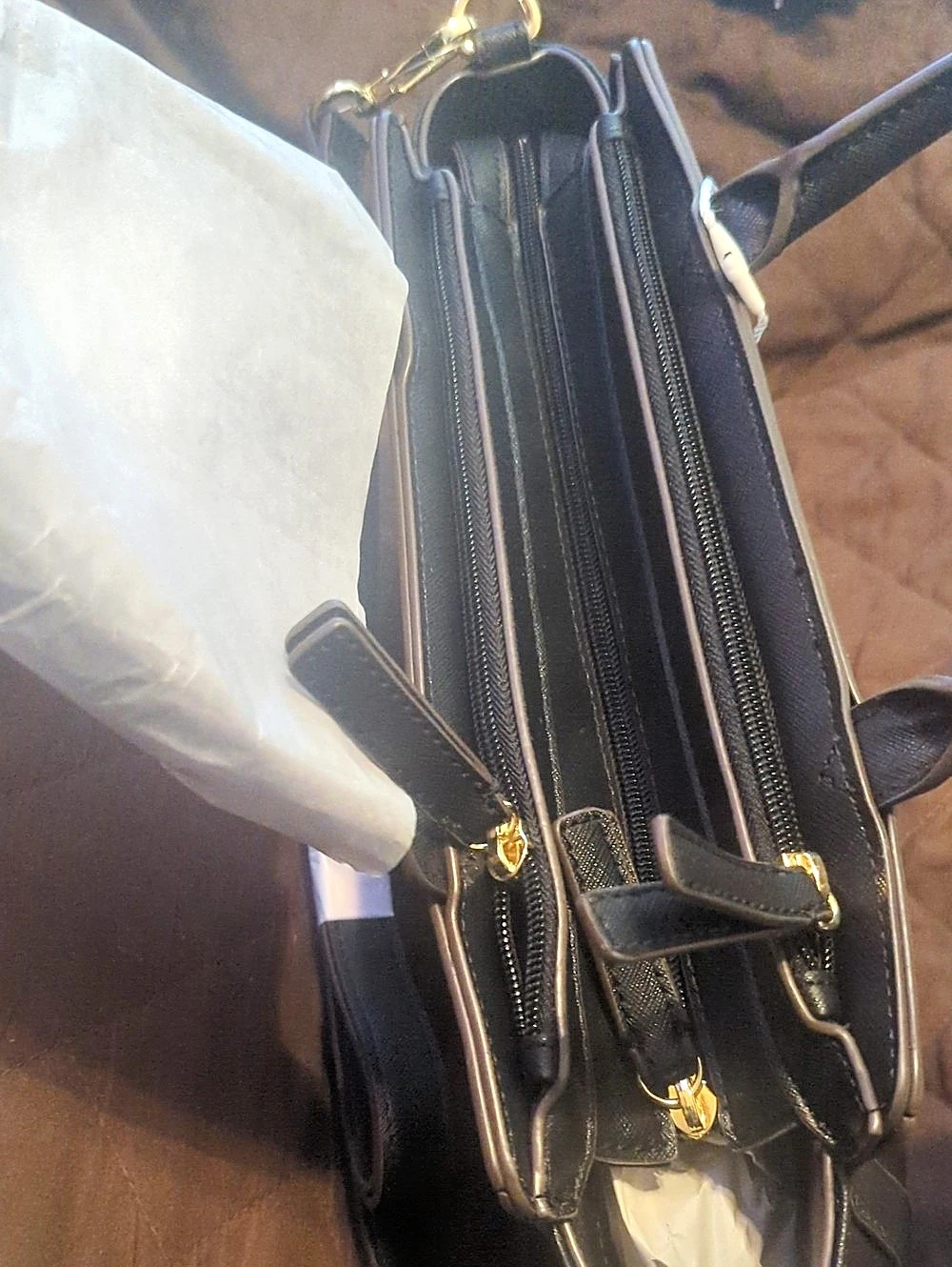 Liz Clairborne Structured Satchel in Black NWT - Picture 3 of 6